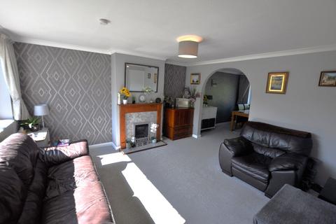 15 Glebe Drive, Brackley, NN13 7BX