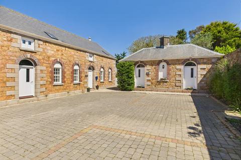 3 bedroom semi-detached house for sale, OPEN TO ALL NON JERSEY RESIDENTS