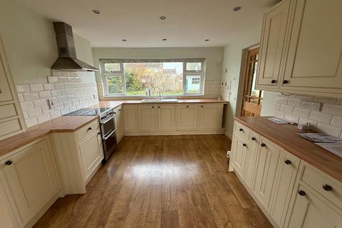3 bedroom detached house for sale, West Way, Lechlade