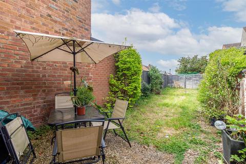 undefined, Comer Gardens, Worcester