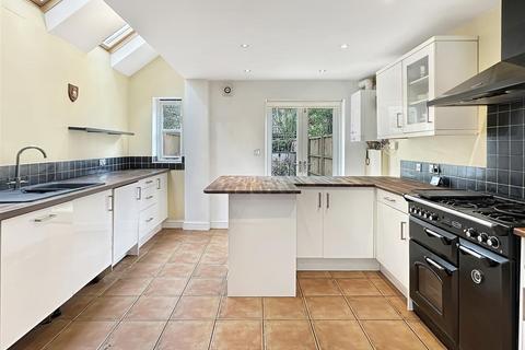3 bedroom terraced house for sale, Suez Road, Cambridge CB1