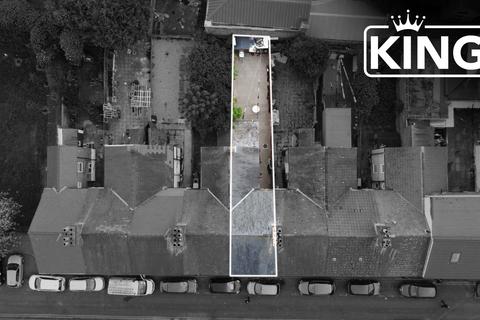 35 Cedar Road, Leicester, LE2 1FG