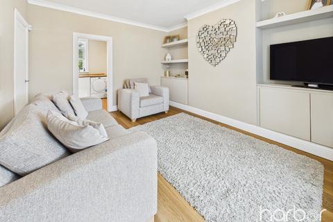 72 Barrachnie Road, Baillieston, G69 6PQ