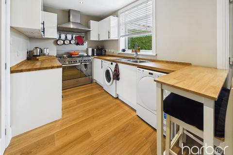 72 Barrachnie Road, Baillieston, G69 6PQ
