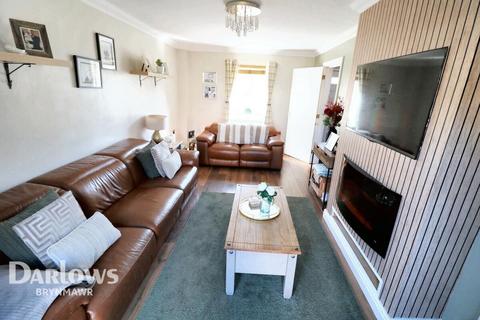4 bedroom semi-detached house for sale, Lakeside Way, Nantyglo