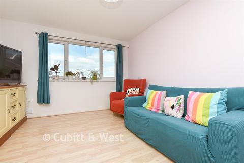 Yoxall Mews, Redhill, Surrey