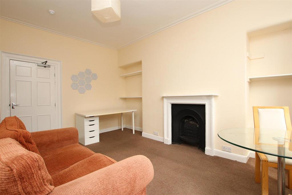 Living room.JPG
