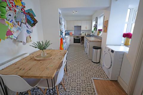17 Cecil Street, Barnoldswick, BB18 5EX