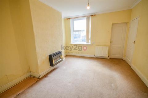 3 bedroom terraced house for sale, High Street, Killamarsh, Sheffield, S21