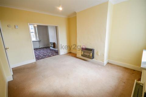 3 bedroom terraced house for sale, High Street, Killamarsh, Sheffield, S21