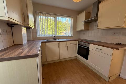 3 bedroom semi-detached house to rent, 1 Glen AlmondBiltonEast Yorkshire