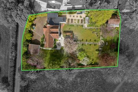undefined, Burleigh Lane, Street