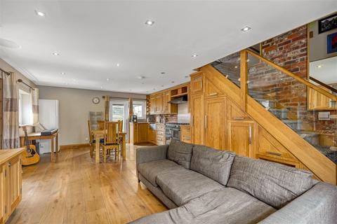 2 bedroom semi-detached house for sale, Thornfield Road, Darlington