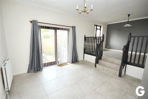 2 Frampton Place, Ringwood, BH24 1JW