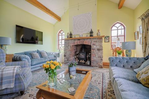 4 bedroom barn conversion for sale, 3 St Davids View, Llanddewi