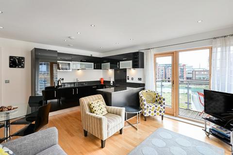 2 bedroom flat for sale, Cordwainers Court, Hungate, York, YO1