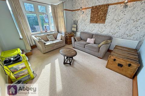 3 bedroom end of terrace house for sale, Buckminster Road, Leicester, LE3