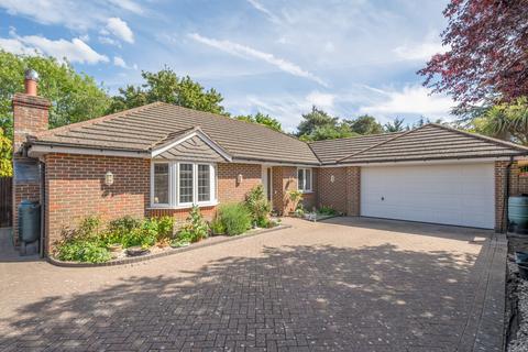 4 bedroom bungalow for sale, Locks Road, Locks Heath, Southampton, Hampshire, SO31