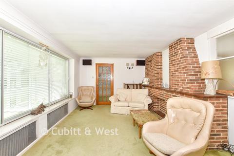 undefined, Horley Row, Horley, Surrey