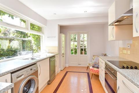 2 bedroom terraced house for sale, Compton Road, Brighton, East Sussex