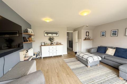 3 The Orchards, Whitestone, Hereford, HR1 3TH