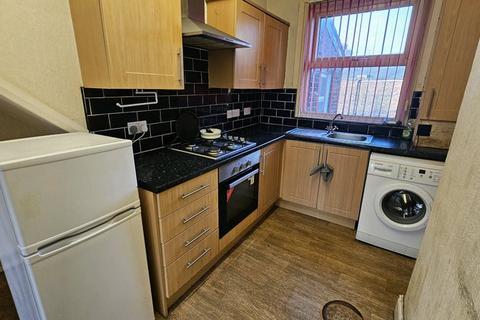 1 bedroom flat to rent, Wellington Road South, Stockport SK2