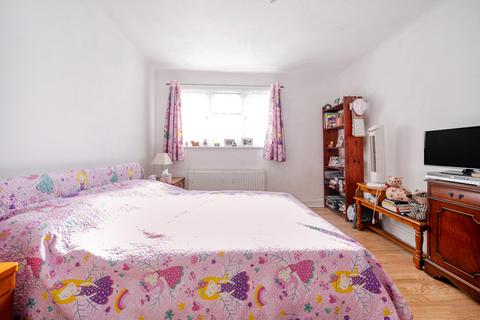 5 High Road, Cowley, Uxbridge, UB8 2HN