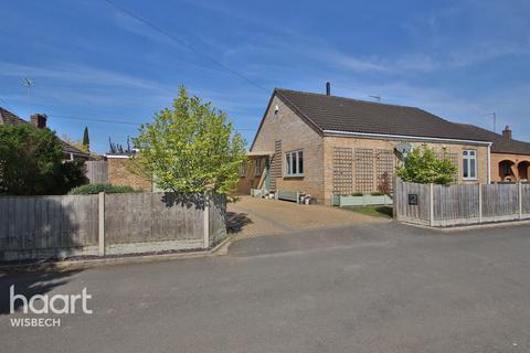 2 Bambers Lane, Emneth, Wisbech, PE14 8AJ