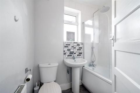 8, Preston Court York Road, Northwood, HA6 1JW