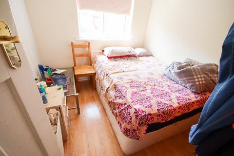 3 bedroom terraced house for sale, Ray Mill Road West, Maidenhead