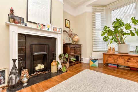 6 Croham Road, South Croydon, CR2 7BA