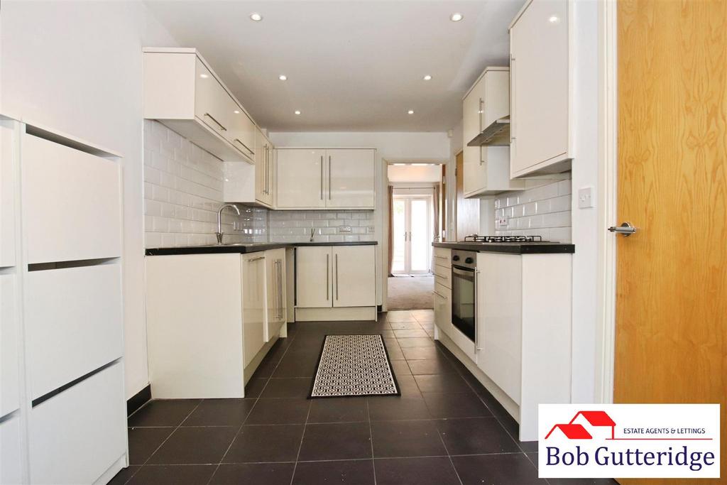 Bay fronted fitted kitchen/dining room