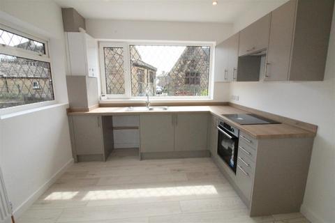 2 bedroom terraced house for sale, Industrial Avenue, Birstall, Batley
