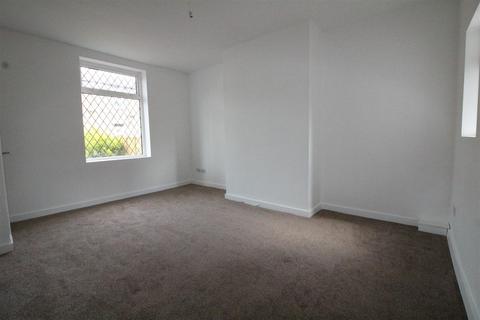 2 bedroom terraced house for sale, Industrial Avenue, Birstall, Batley