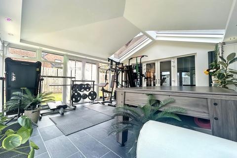 36 Ceres Road, Blunsdon, Swindon, SN26 8AF