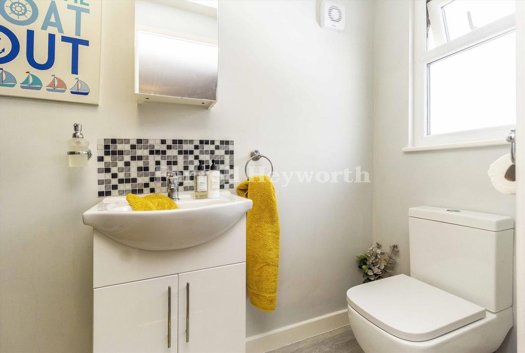 Ensuite 2