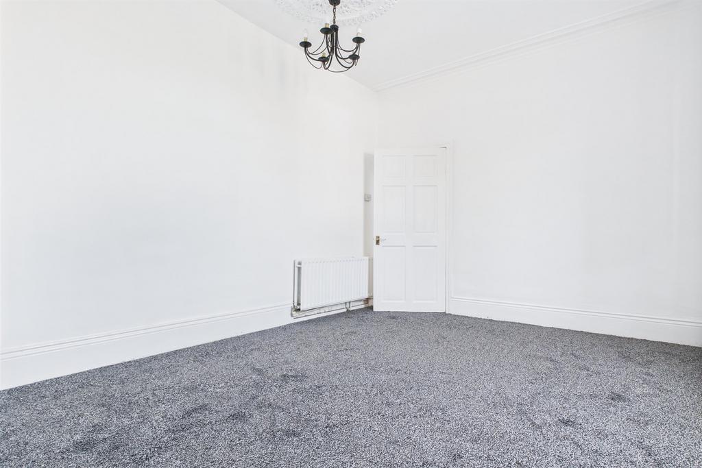 Apartment in North Tyneside, North East - View 5