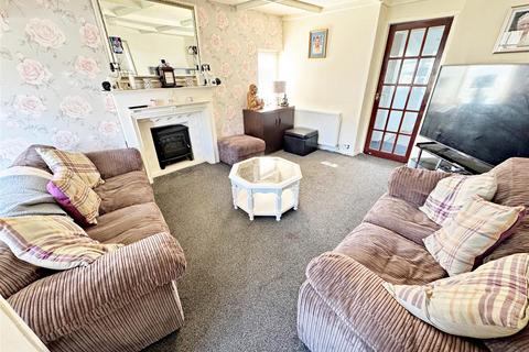 undefined, Humberston Fitties, Humberston, Grimsby, N.E. Lincs, DN36 4EU
