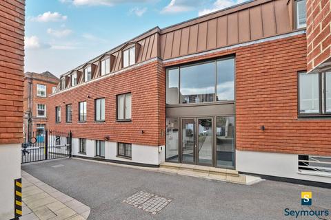 2 bedroom flat for sale, Chertsey Street, Surrey GU1