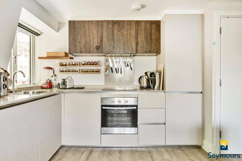 2 bedroom flat for sale, Chertsey Street, Surrey GU1