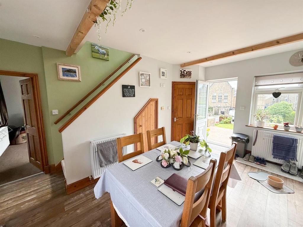 Two bedroom semi detached Silsden - 8