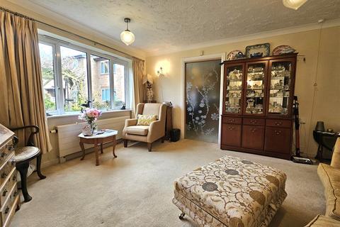 2 bedroom retirement property for sale, Ulleries Road, Solihull