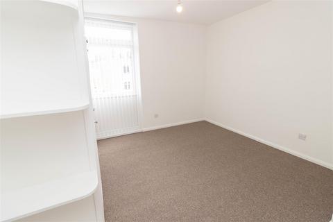 3 bedroom end of terrace house for sale, Links Green, Gosforth
