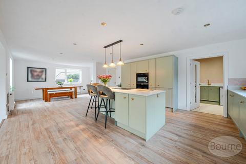 undefined, Lower Guildford Road, Knaphill, Woking, Surrey, GU21