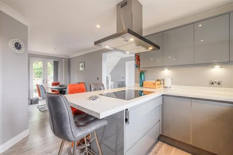 5 bedroom detached house for sale, Stonecroft Mount, Sowerby Bridge