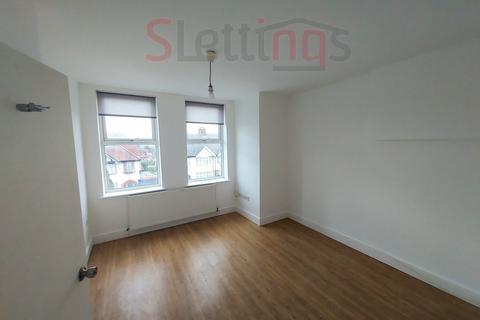 2 bedroom flat to rent, Hendon, NW4