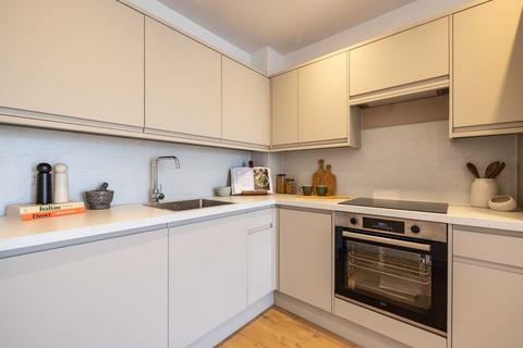 1 bedroom flat for sale, Wraik Hill, Whitstable, Kent, CT5