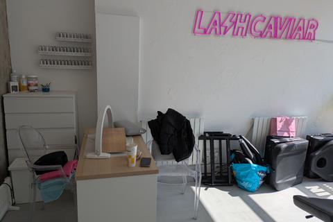 Shop to rent, Shop, Archway Road, Highgate, N6