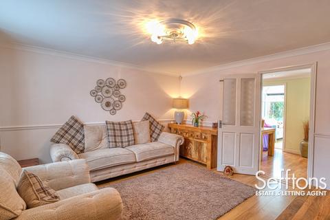 4 bedroom semi-detached house for sale, Maidens Close, Norwich, Norfolk