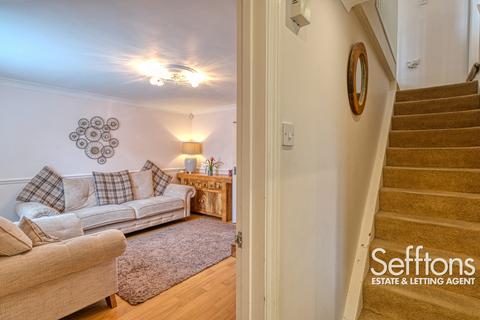 4 bedroom semi-detached house for sale, Maidens Close, Norwich, Norfolk